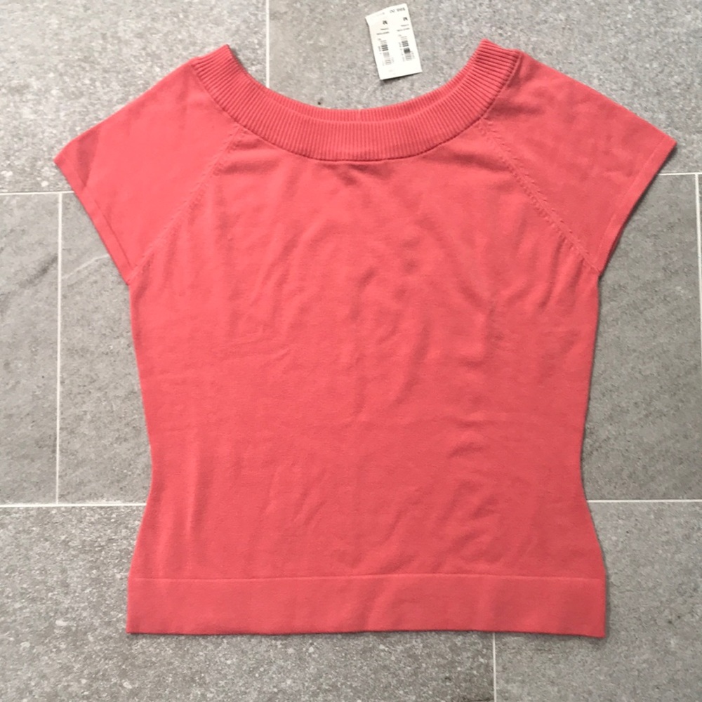 Cap sleeved sweater